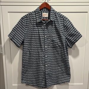 Island Haze Men's Blue Beach Patterned Button Down Shirt Short Sleeves Size L
